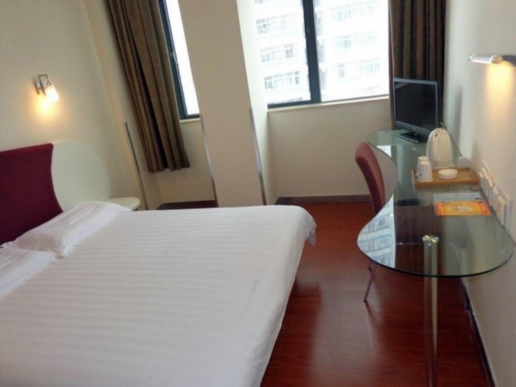 Шэньчжэнь: Motel 268 Shenzhen Huaqiang Hotel