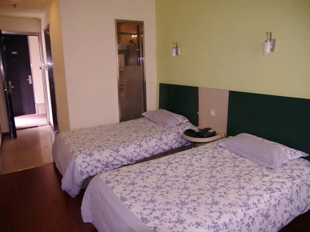 Шанхай: Home Inn (Shanghai Stadium Wanping South Road)