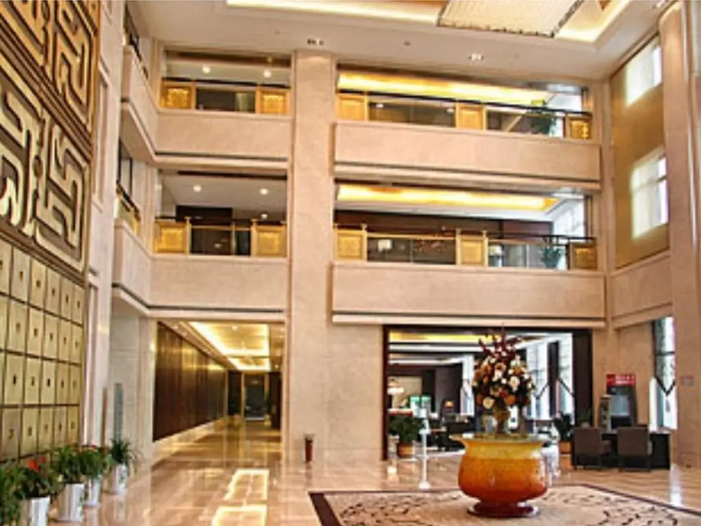 Qisheng Internation Hotel — фото 1