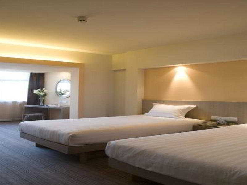 Шэньчжэнь: City Comfort Inn Shenzhen Huaqiangbei Metro Station