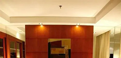 Ухань: Wuhan Jiangtian Meile Hotel