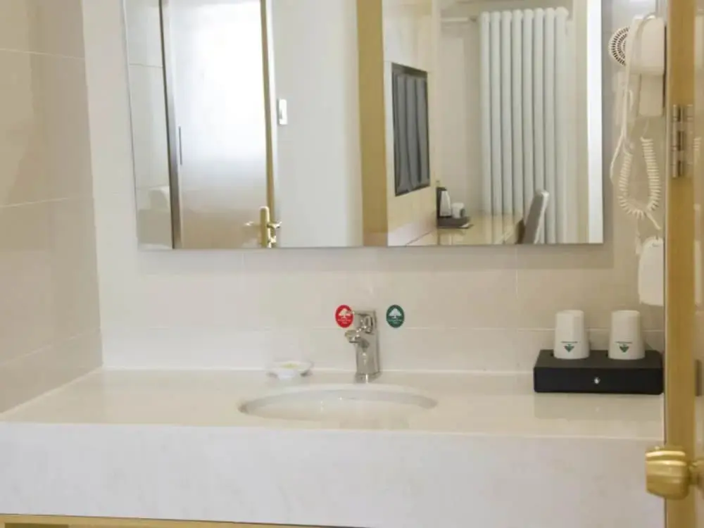 Цзинань: GreenTree Inn Jinan Yaoqiang Airport Airport Road