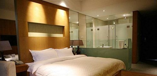 Чжэнчжоу: Zhengzhou Grenada Hotel