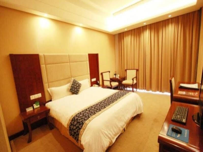 Чжанцзяцзе: Zhangjiajie Vide Hotel