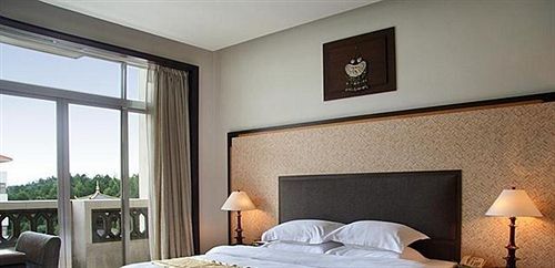 Гуйлинь: Guilin Merryland Resort Hotel - Guilin