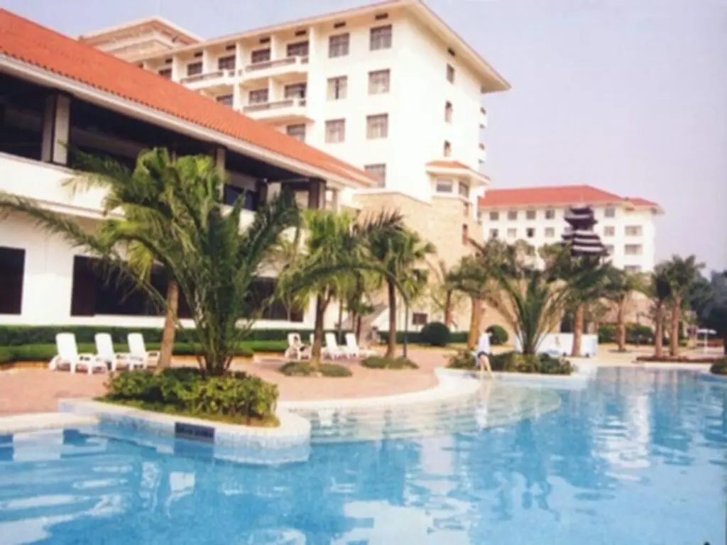 Гуйлинь: Guilin Merryland Resort Hotel - Guilin