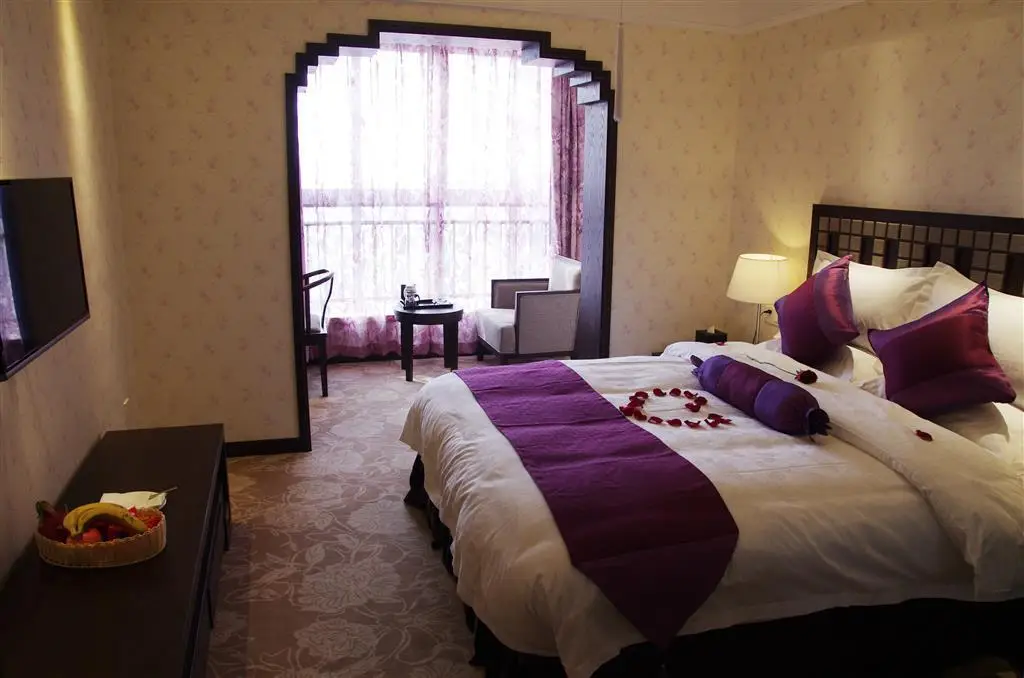 Лиаоченг: Royal Run Hotel