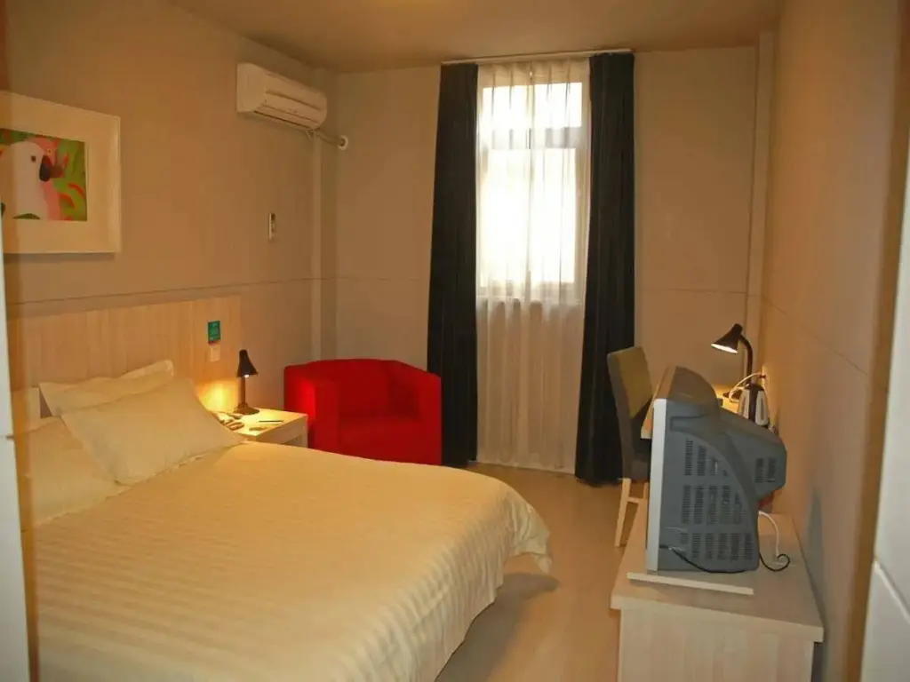 Цзинань: JinJiang Inn Minziqian Road, Honglou Plaza, Ji'nan