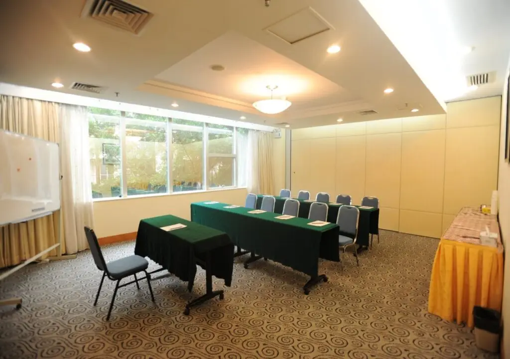 Шэньчжэнь: ZTE Hotel Da Mei Sha