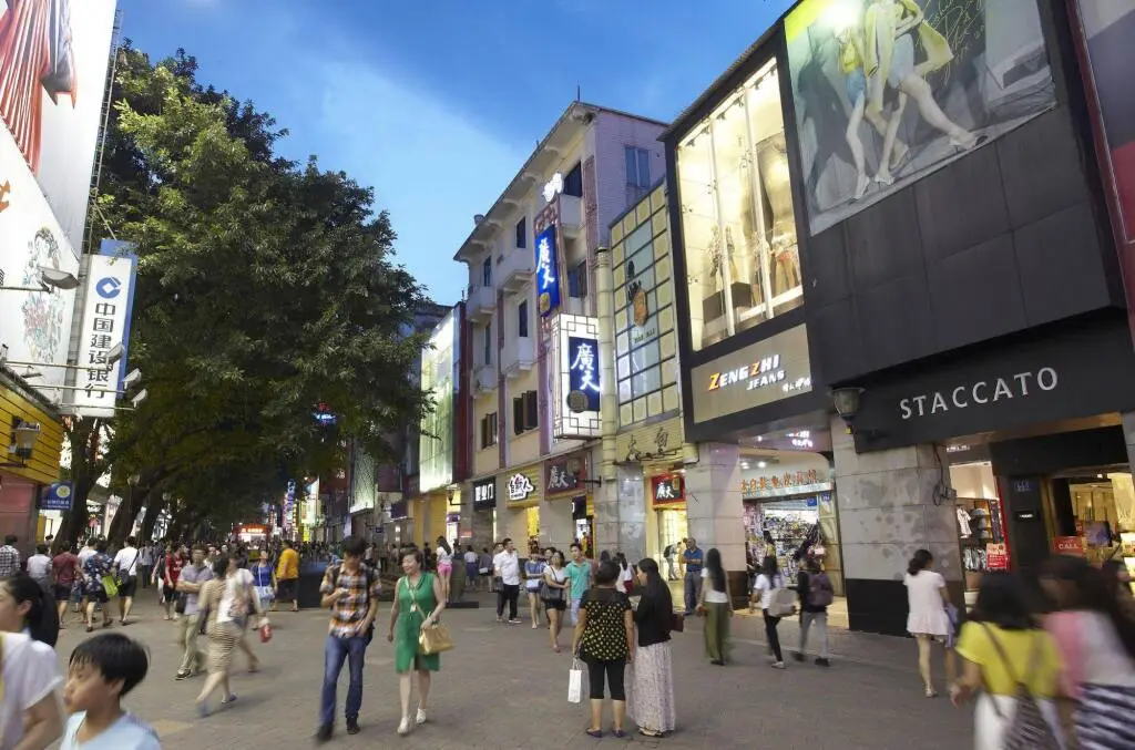 Гуанчжоу: Louidon Mega Apartment Hotel Of Kam Rueng Plaza - Sunshine Apartment