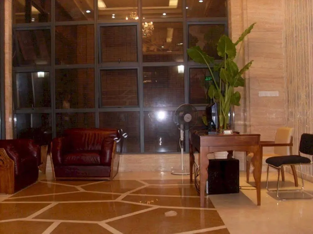 Гуанчжоу: Pinjing · Guanghong Tianqi Apartment Hotel