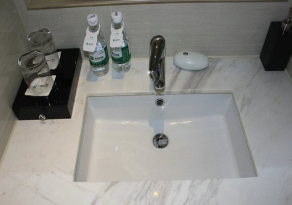 Шэньчжэнь: Zense Inn Shenzhen