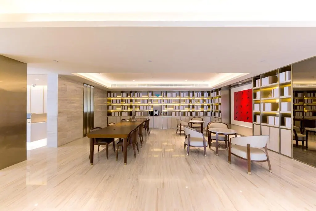 Шанхай: Ji Hotel Shanghai New International Expo Center