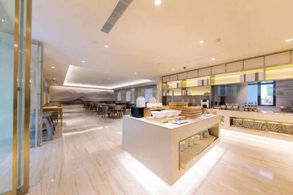 Шанхай: Ji Hotel Shanghai New International Expo Center