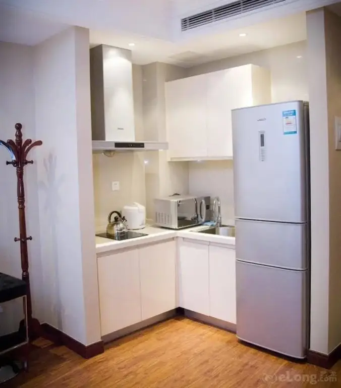 Шанхай: Shanghai Yuanda International Apartment