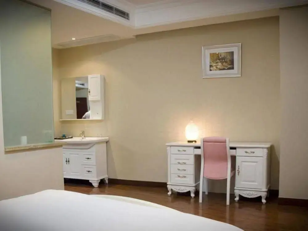 Шанхай: Shanghai Yuanda International Apartment
