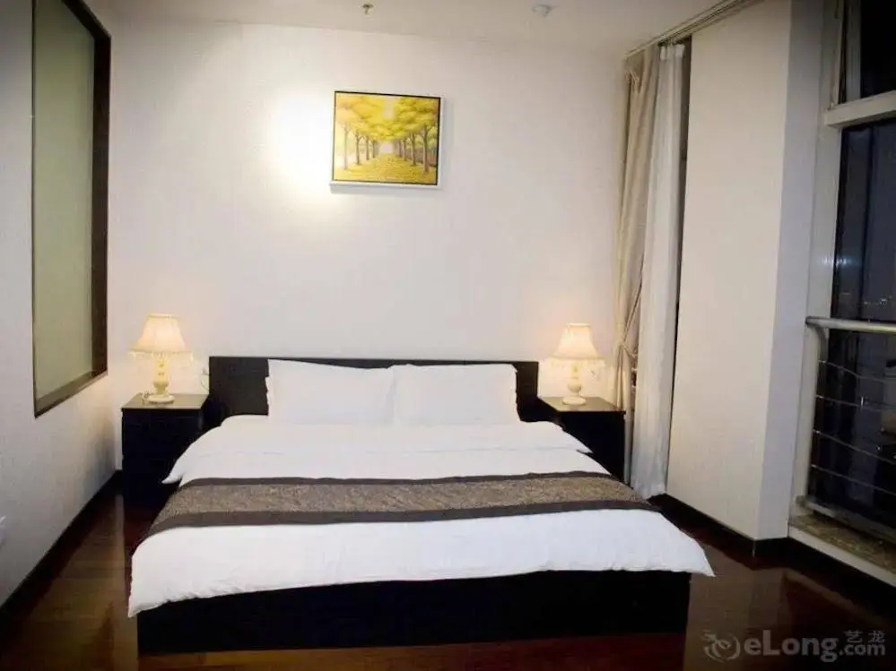 Шанхай: Shanghai Yuanda International Apartment