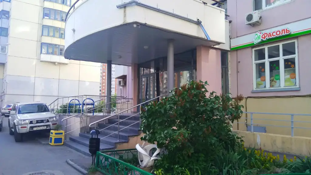 Красногорск: Studios Crocus (Студио Крокус) на Подмосковном
