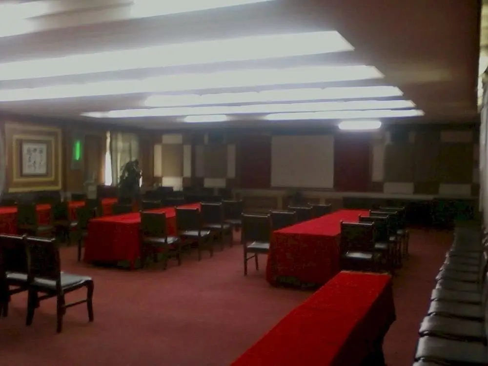 Сиань: Xi'an Ludenburg Holiday Inn