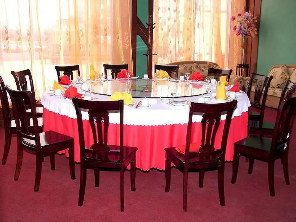 Сиань: Xi'an Ludenburg Holiday Inn