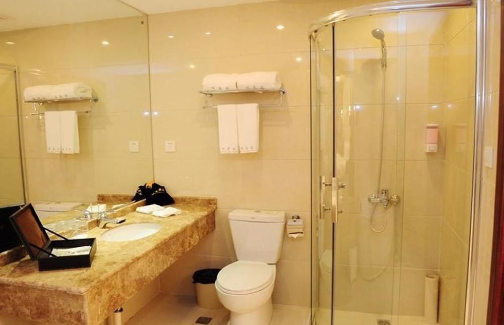 Нанкин: Baicaoyuan Hotel
