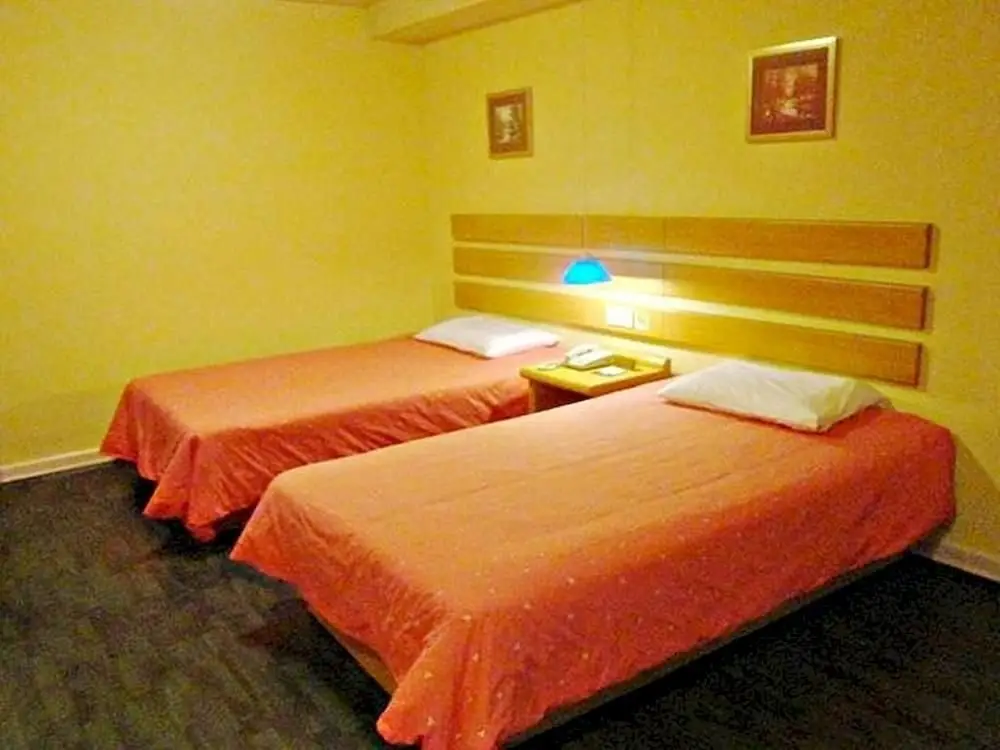 Баодин: Home Inn