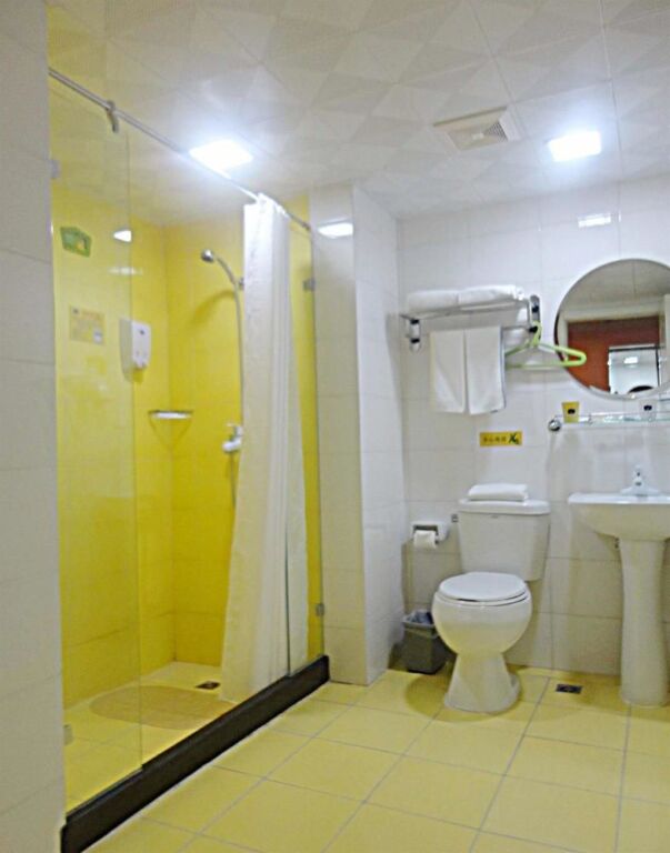 Баодин: Home Inn