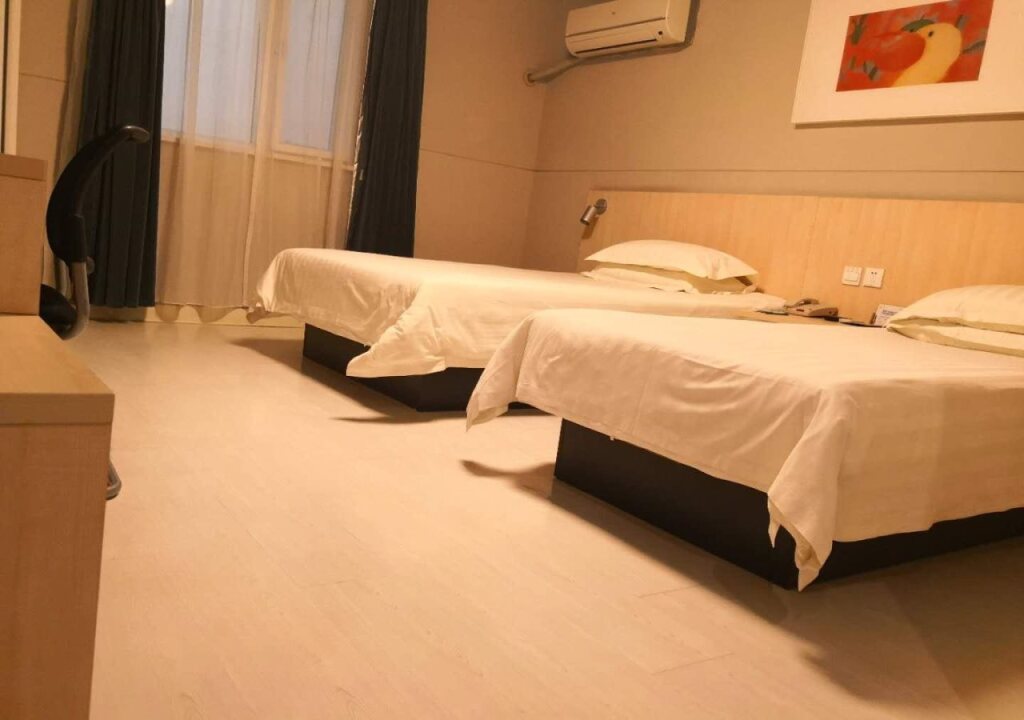 Чжэнчжоу: Jinjiang Inn Zhengzhou Dashiqiao