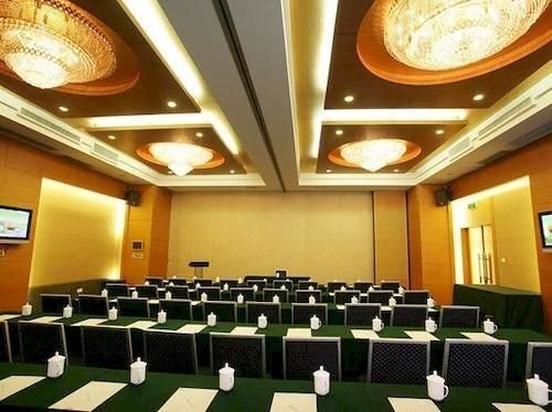 Нанкин: Nianfa 168 Hotel - Nanjing