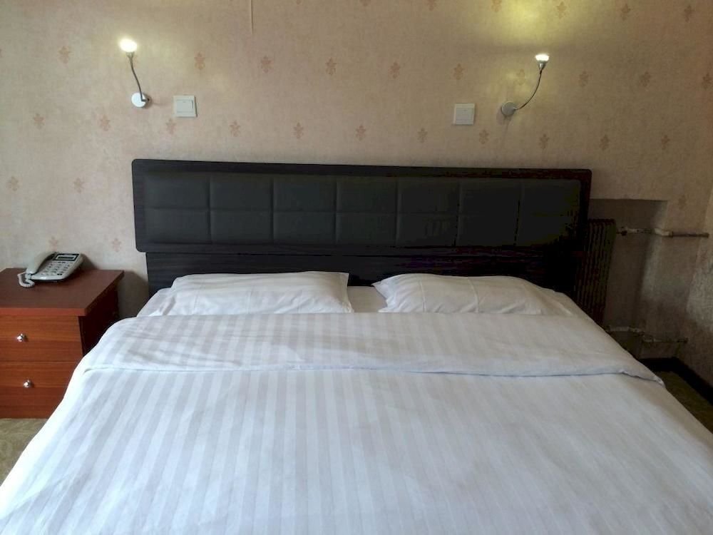 Далянь: Seaside No. 4 Business Hotel- Dalian