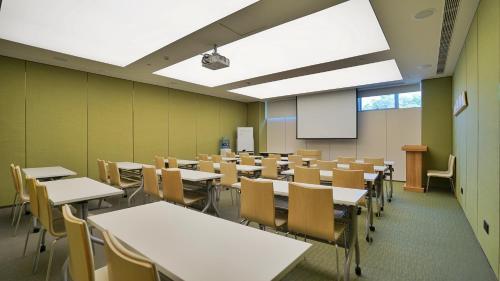 Хэфэй: Motel 168 Hefei Huai He Road Inn