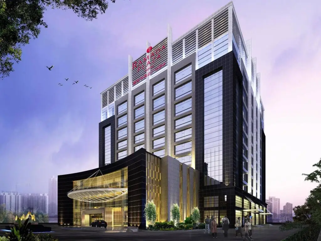Yantai Meiya International ApartHotel (Previous Ramada Plaza) — фото 1