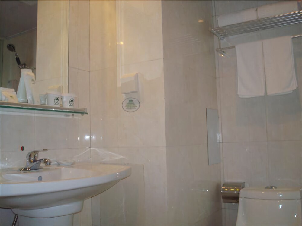 Яньтай: GreenTree Inn Yantai South Street Hotel