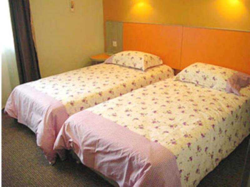 Цзилинь: Motel 168 Ji Lin Railway Station Inn