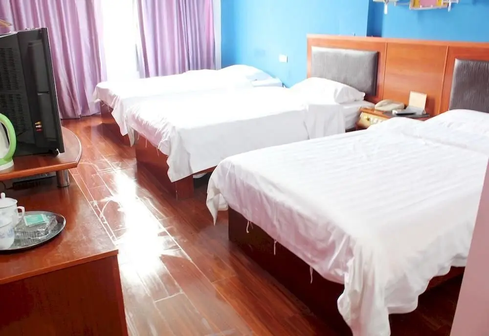 Лючжоу: Liuzhou Maritime Hotel