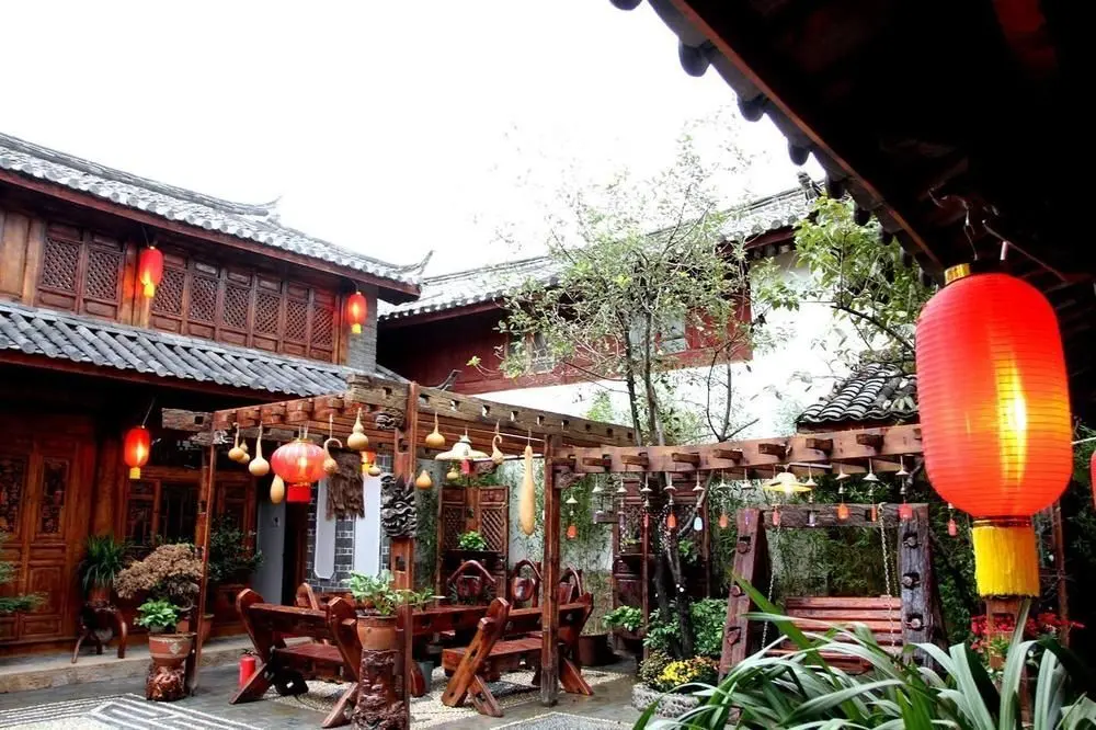 Лицзян: Lijiang Flavor Inn Shuhe Flagship Five Taste Life Courtyard