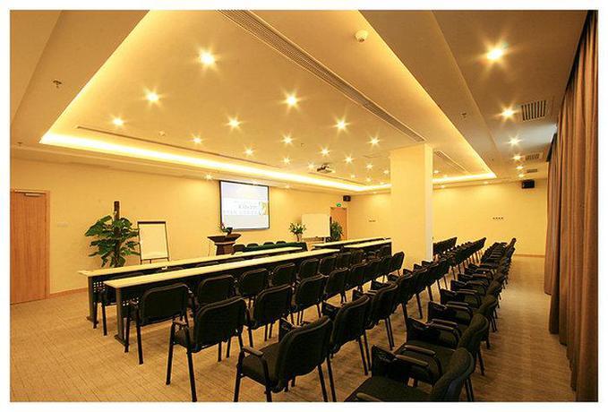 Дунгуань: Home Inn Dongguan