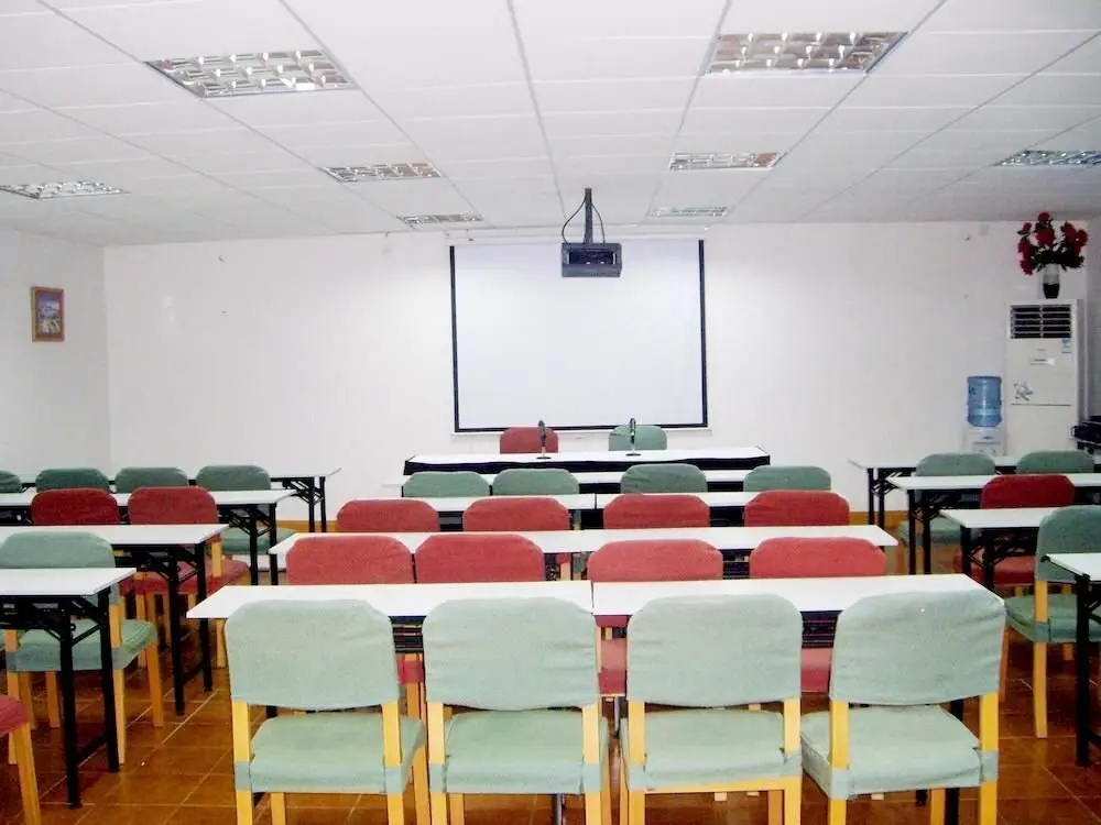 Дунгуань: Home Inn Dongguan