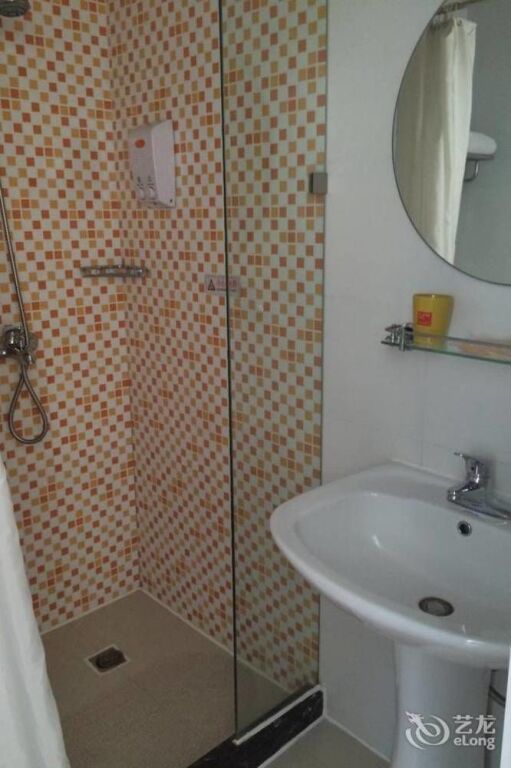 Гуйлинь: Home Inns