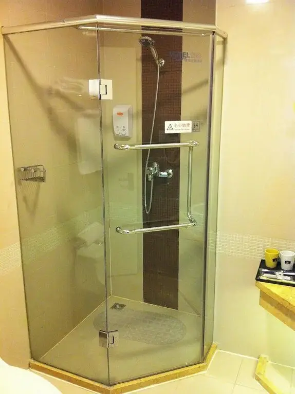 Цицикар: Home Inn Qiqihar Longhua Road Dashang Xinmate