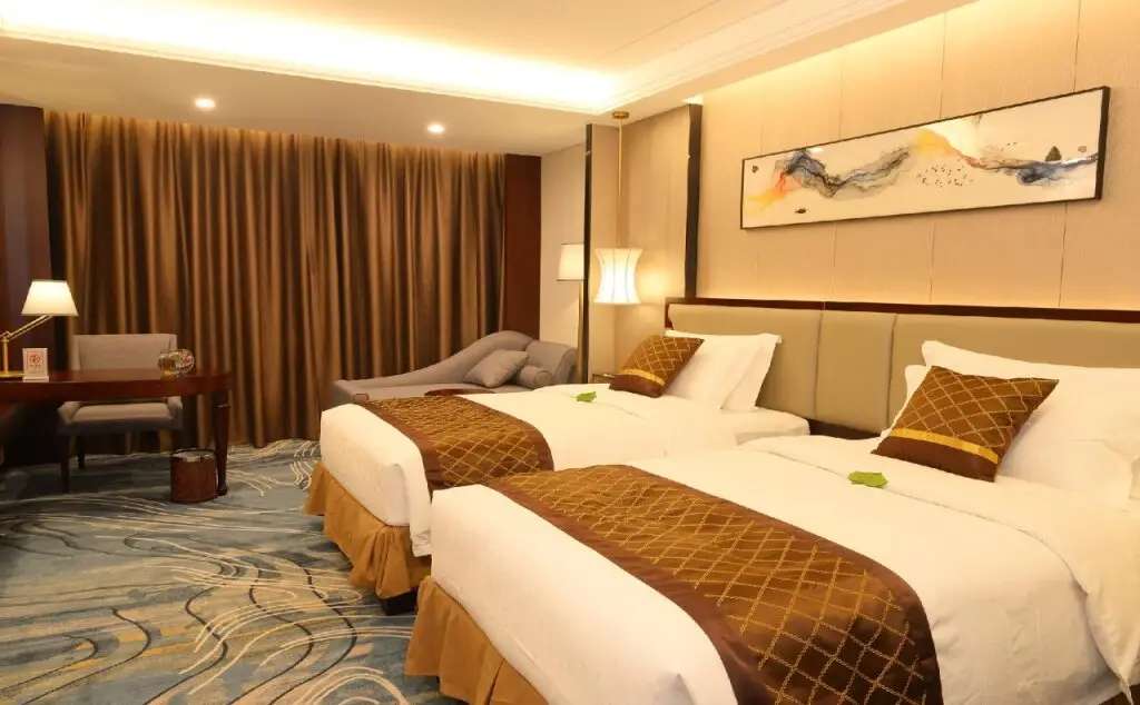 Shenzhen Silver Lake Conference Center Hotel — фото 1