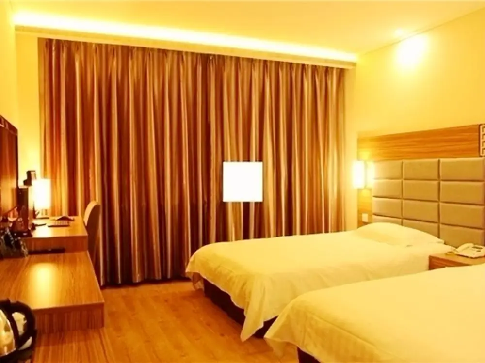 Циндао: Huijia Business Hotel - Qingdao