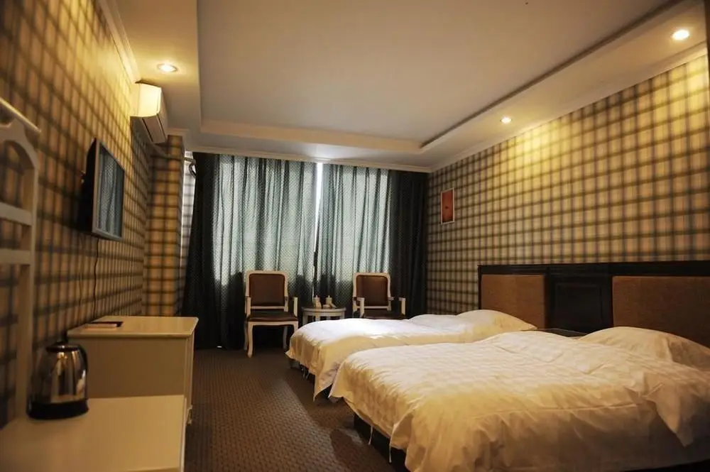 Чэнду: Chunxili Hotel