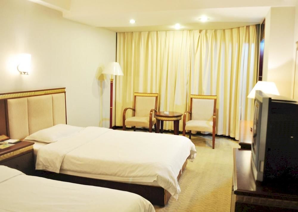 Чэнду: Karamay Hotel
