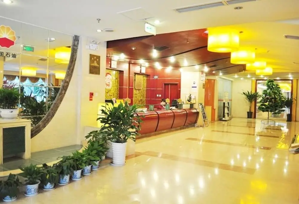 Чэнду: Karamay Hotel