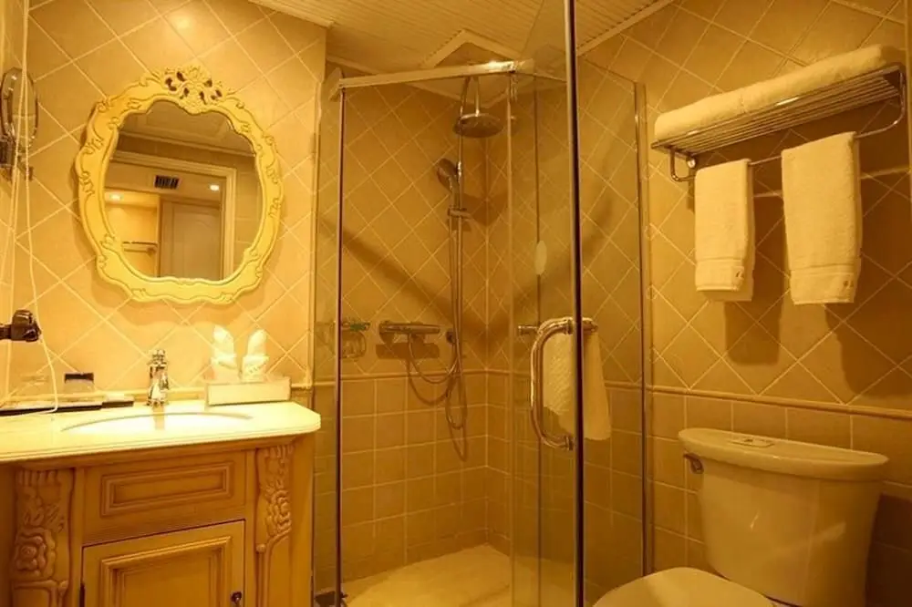 Чэнду: Jiali Holiday Inn Wanhe Branch