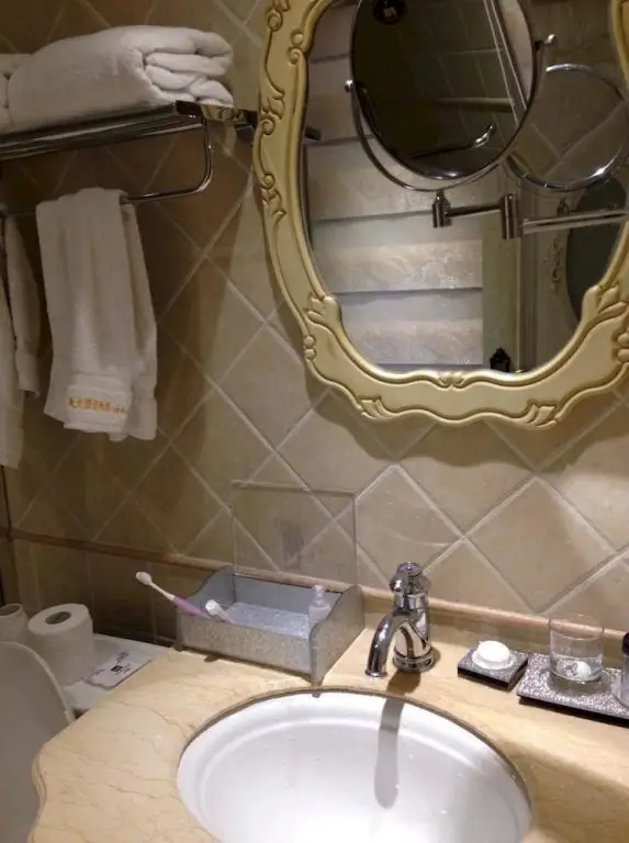 Чэнду: Jiali Holiday Inn Wanhe Branch