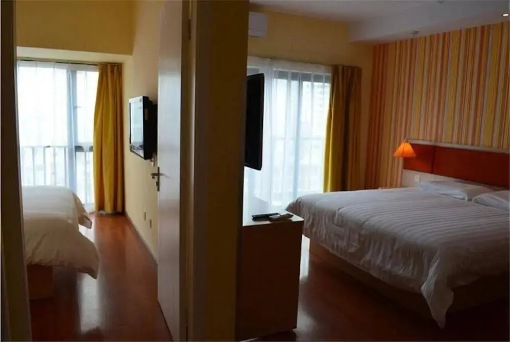 Чэнду: Home Inn Chengdu Jiuyan Bridge Sichuan University