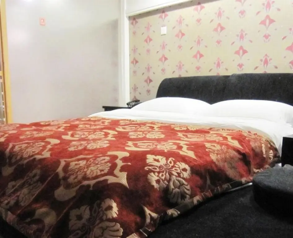 Куньмин: Wei Hotel Kunming Heyuan