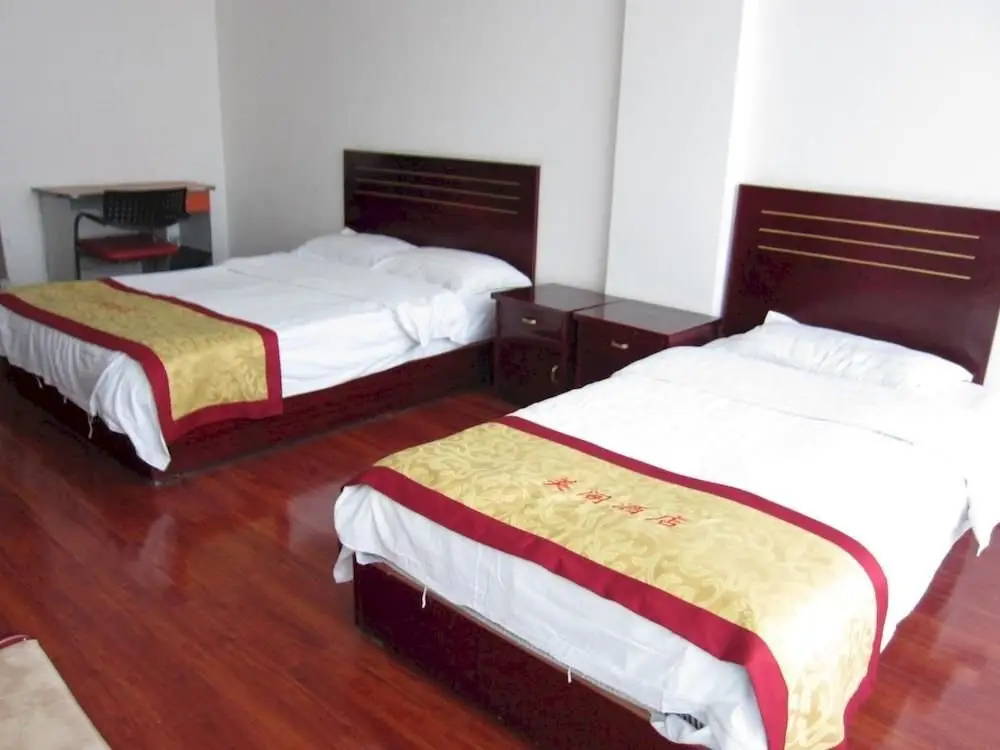 Чэнду: Super 8 Collection Hotel (Kuanzhai Alley Luomashi Subway Station)